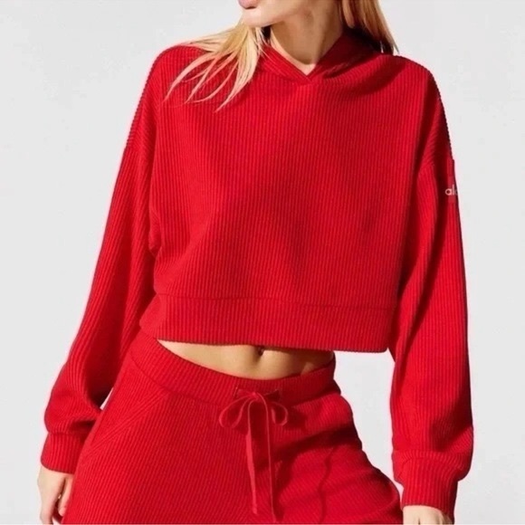 Alo Muse Red Ribbed Set - Picture 1 of 4